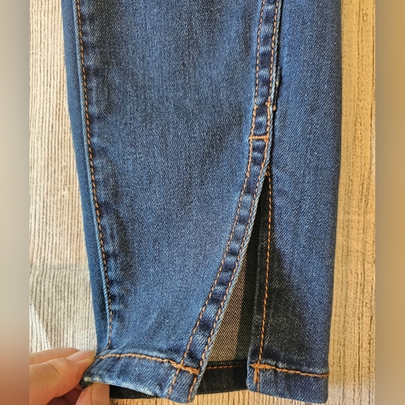Pilcro and The Letterpress Anthropologie Mid-Rise Skinny Jean •Size 28• No Holes - Picture 6 of 10